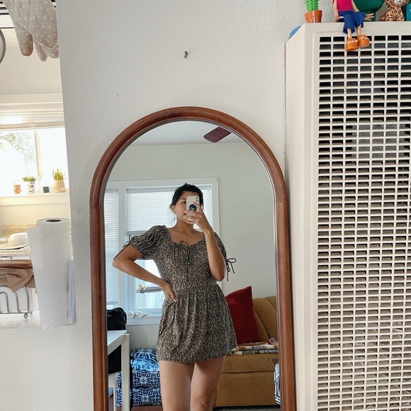 Size S Floral Puff Sleeve Dress Urban Outfitters Eden Backless Floral Playsuit - Picture 6 of 7